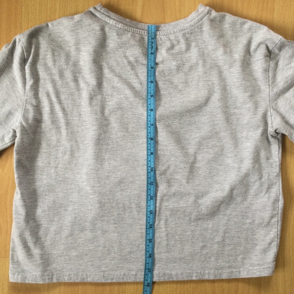 Tom and Jerry Medium Cropped T-shirt - Picture 5 of 6